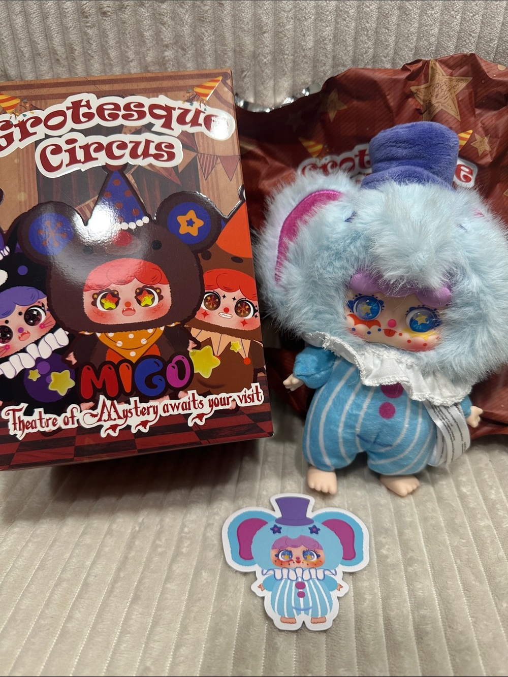 CIRCUS BABY ELEPHANT-Migo Grotesque Circus Plush.New.Verified.Changing eyes!